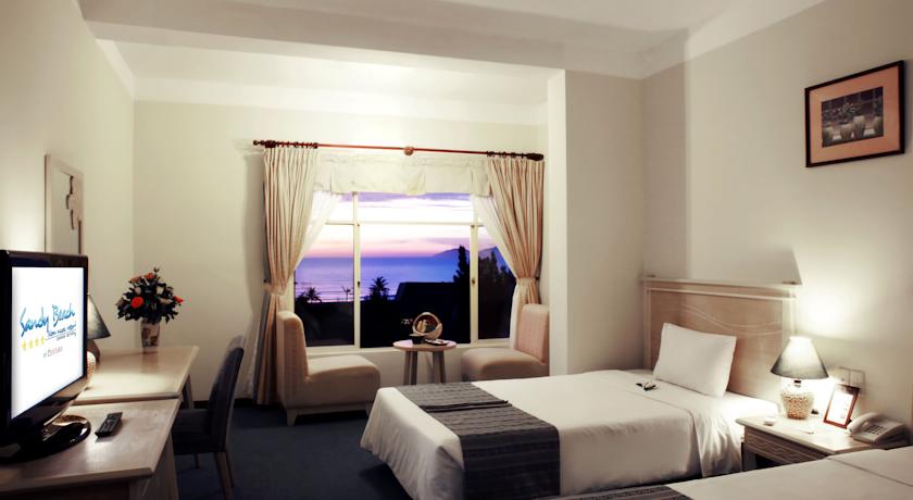 Centara Sandy Beach Resort Danang Centara Sandy Beach Resort Danang