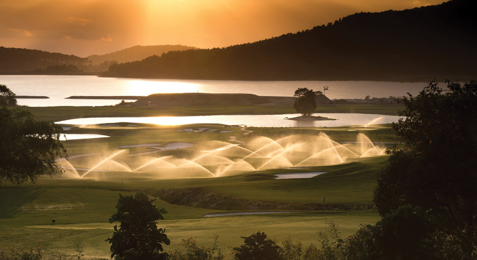 The Dalat At 1200 Country Club The Dalat At 1200 Country Club